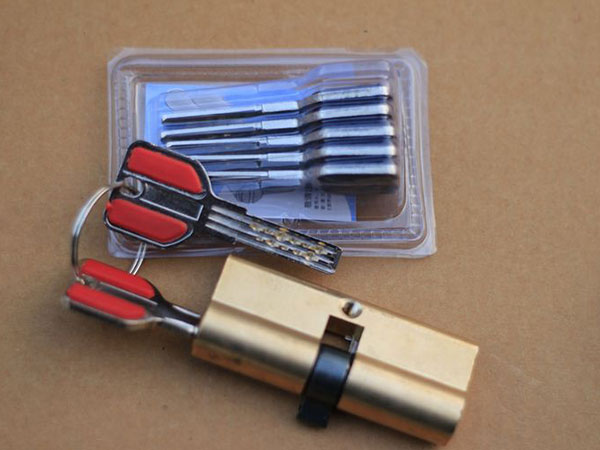 宁强24小时上门开锁公司